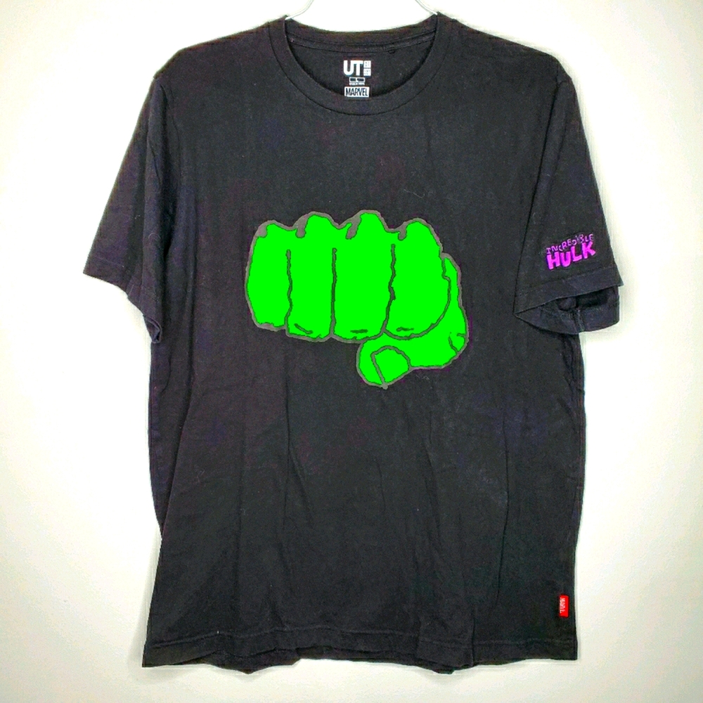 23) UNIQLO X HULK Smash x MARVEL x JASON POLAN Sz. L